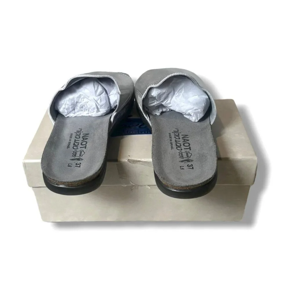 NAOT Skyler Leather Supportive Slide Sandal Silver Slip On Women’s EU 37 (US 6)